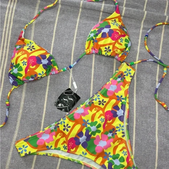 Brand New Colorful Floral Bikini Set - Picture 2 of 3